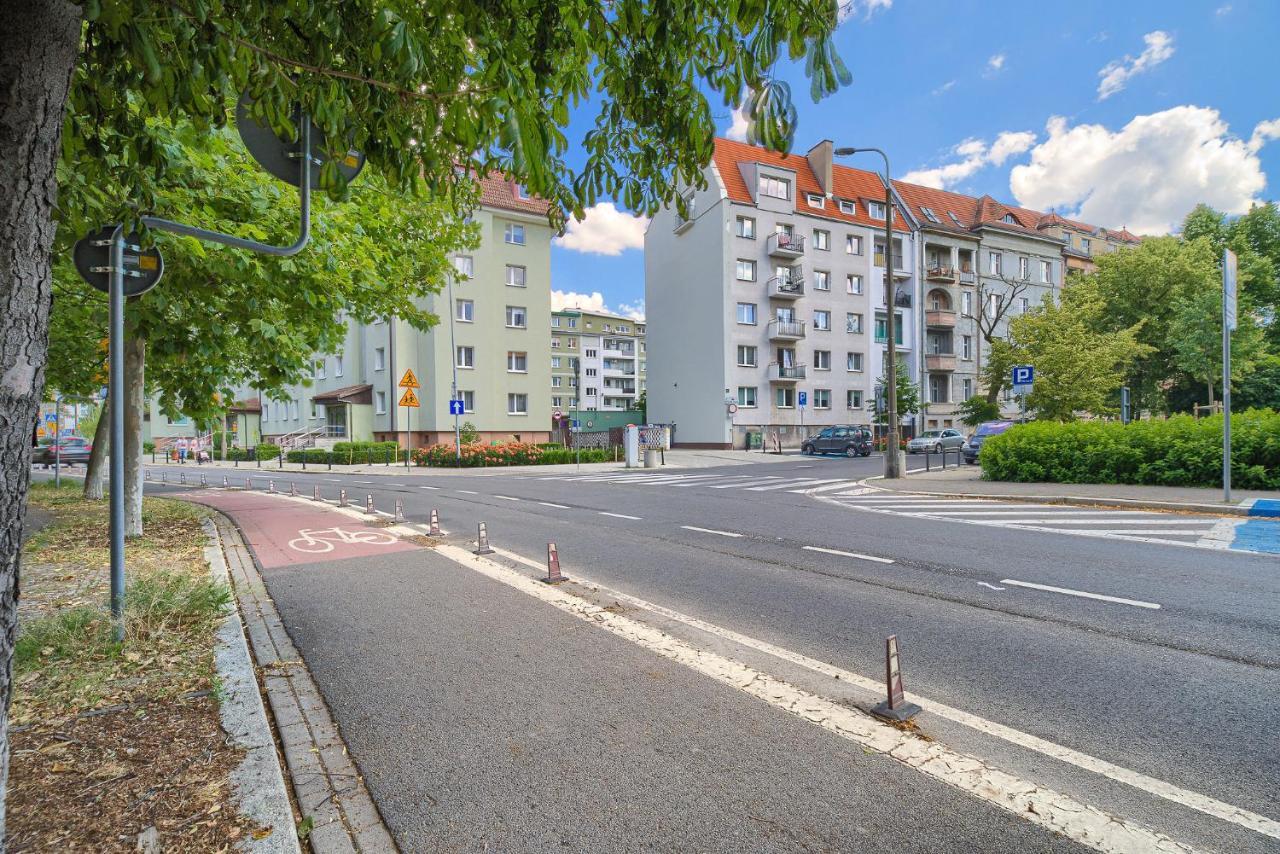 Family Center Spot Appartement Poznań Buitenkant foto